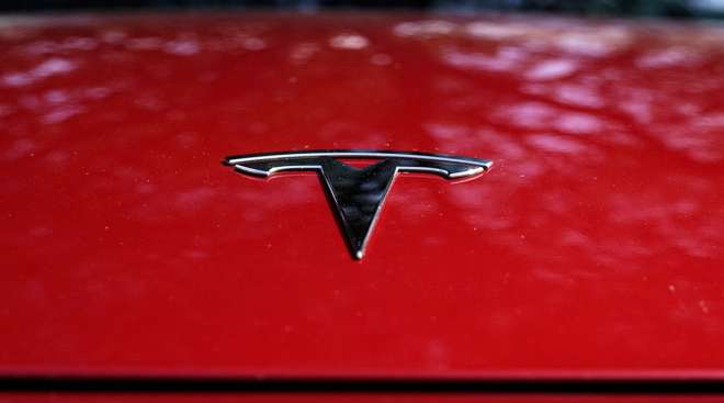 Tesla logo